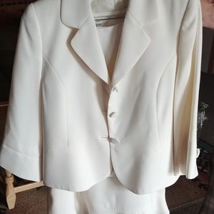 Women's 3 piece suit